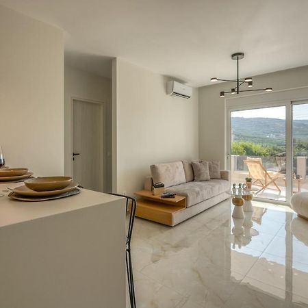 Villenia Luxury Apartments Kissamos Exterior photo