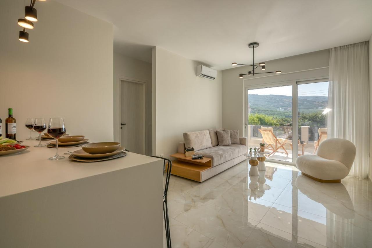 Villenia Luxury Apartments Kissamos Exterior photo